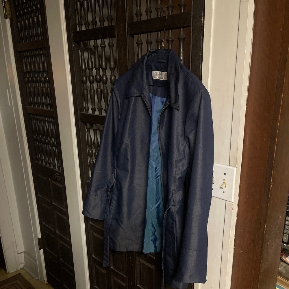 Jones New York short trench